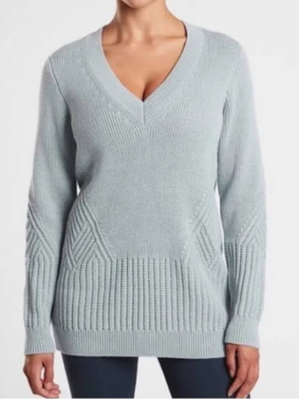 Athleta Teton V-Neck Sweater cable knit large blue-gray grey soft cozy